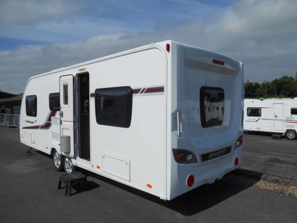 2014 Swift Challenger 590 SE - 5 berths