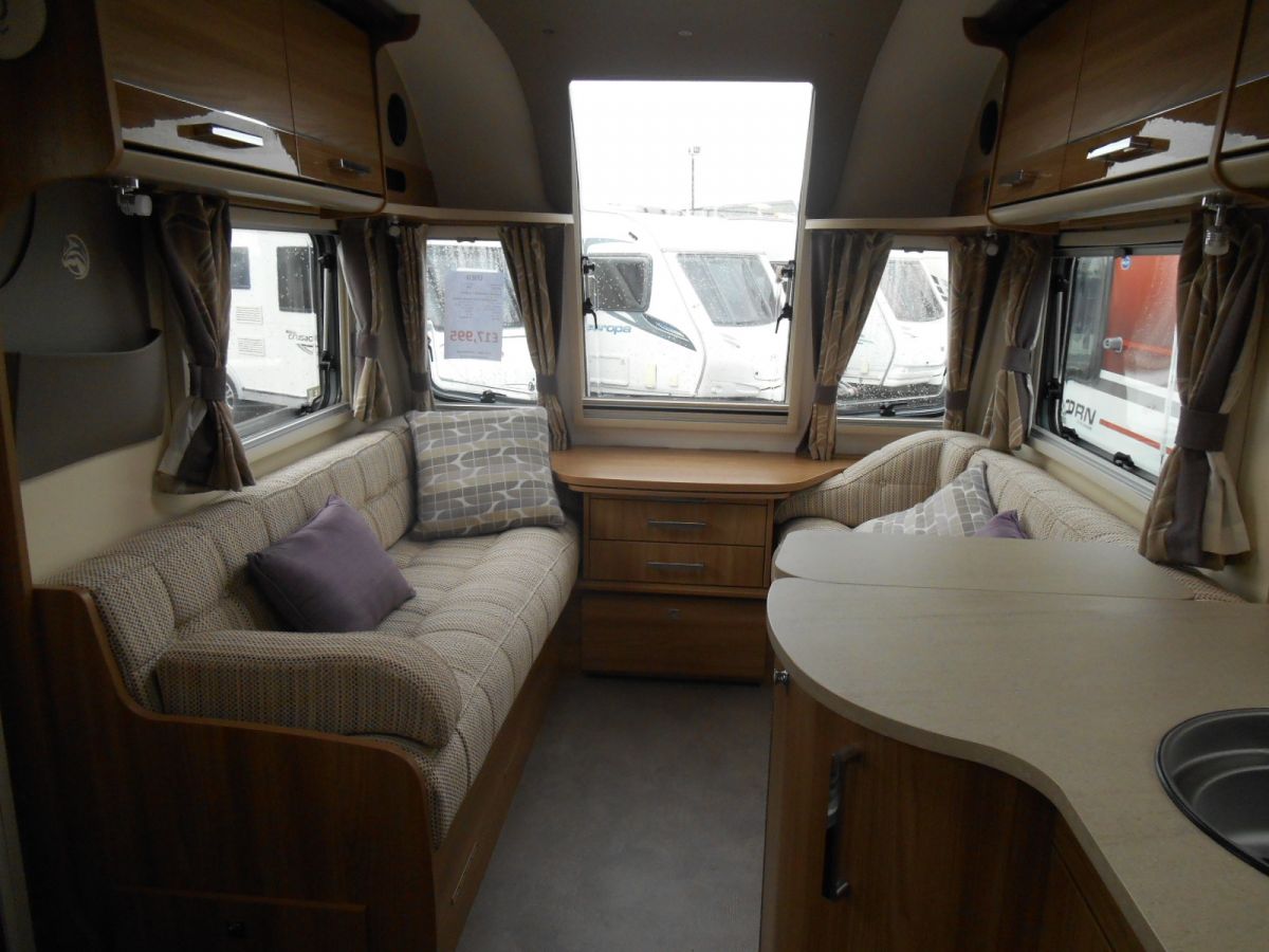 2016 Bailey Unicorn Valencia Ropers Leisure