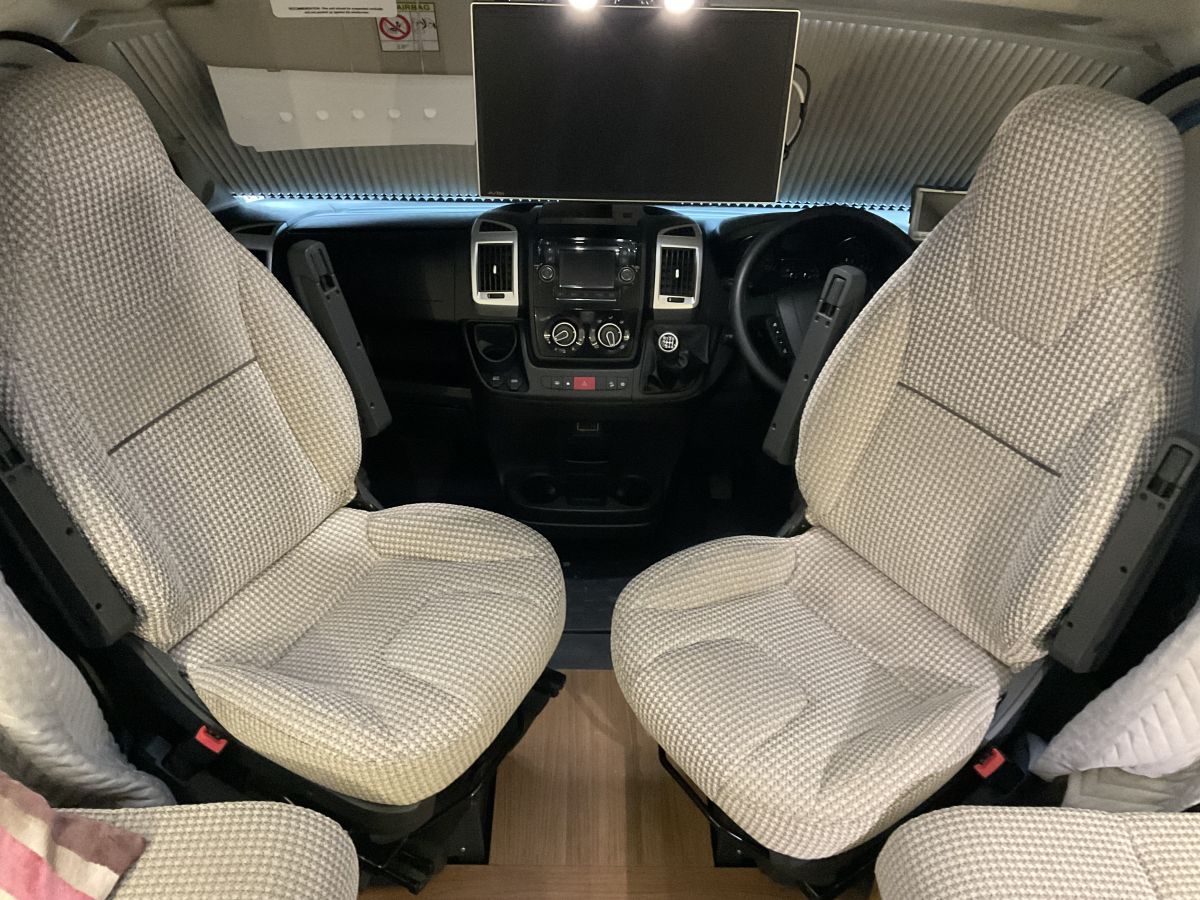 Used 2017 Auto Trail Tracker EKS motorhome just £44995 at Ropers of