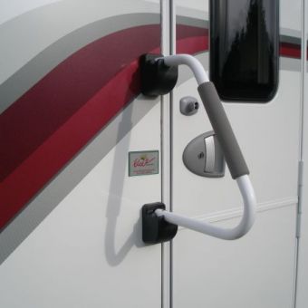 Product image for MILENCO SAFETY HANDRAIL WHITE