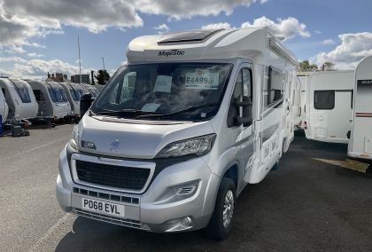 Product image for 2018 Elddis Majestic 175