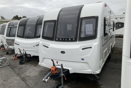 Product image for 2019 Bailey Phoenix 640 SE