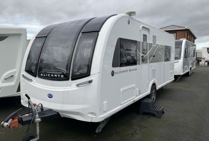 Product image for EX DISPLAY 2024 Bailey Alicanto Grande Lisbon