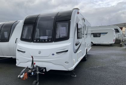 Product image for 2021 Bailey Unicorn Black Edition Vigo