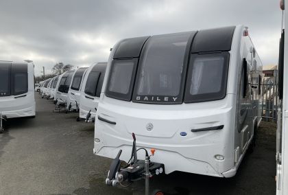 Product image for 2020 Bailey Unicorn Black Edition Pamplona