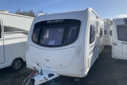 Product image for 2011 Swift Challenger 570