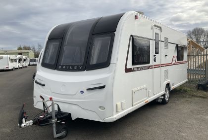 Product image for 2018 Bailey Unicorn Valencia