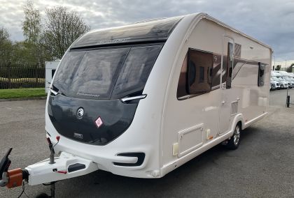 Product image for 2018 Swift Conqueror 560
