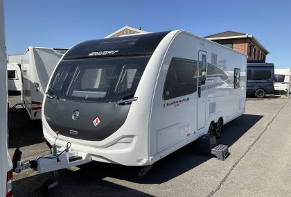 Product image for 2024 Swift Challenger Grande 650L