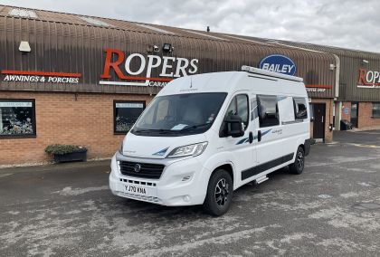 Product image for 2020 Compass Avantgarde CV40