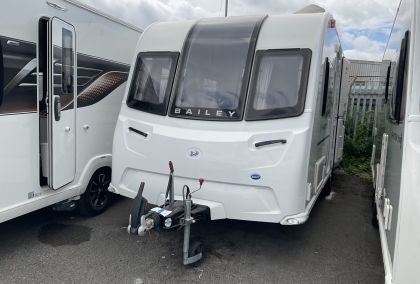 Product image for 2019 Bailey Phoenix 640
