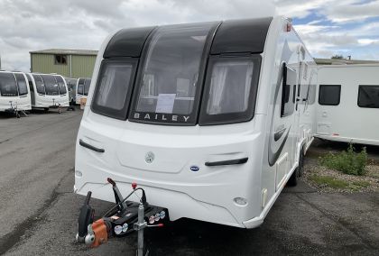 Product image for 2021 Bailey Unicorn Black Edition Cartagena