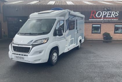 Product image for 2022 Compass Navigator 105