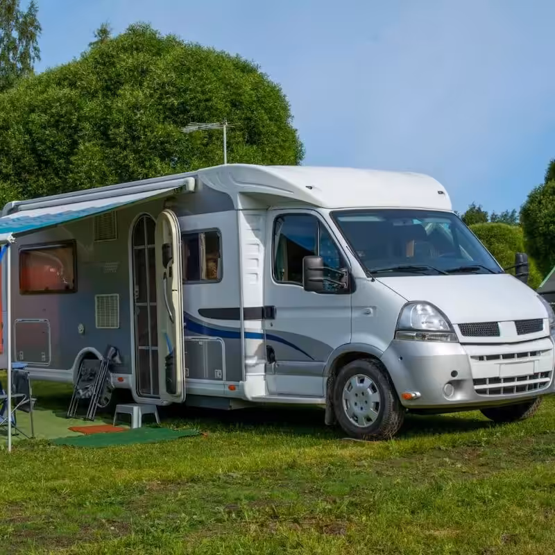 Why So Many People Love Travelling By Motorhome