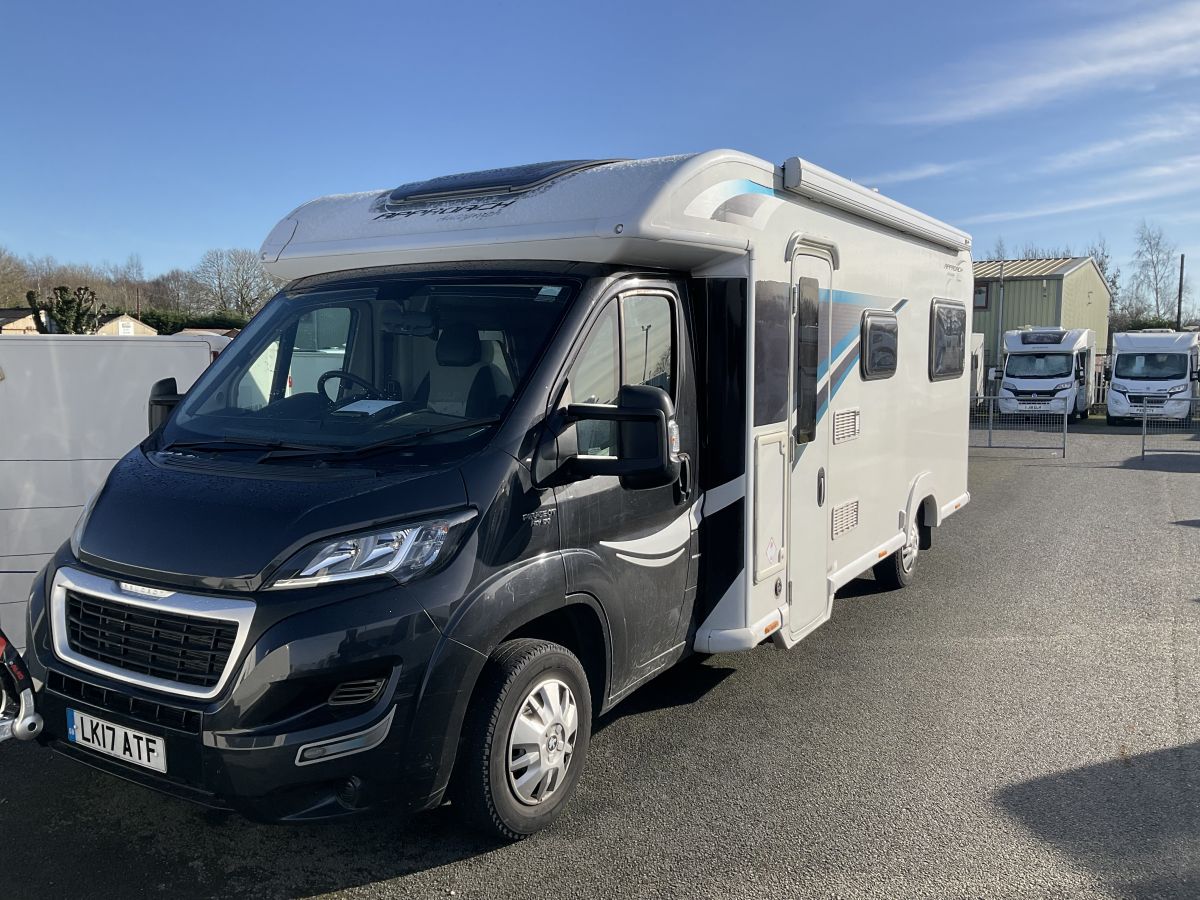 Used 2017 Bailey Autograph 765 1