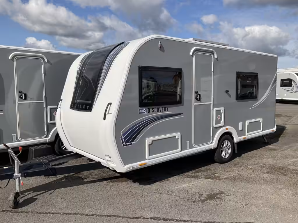 Used Bailey Discovery D4-4