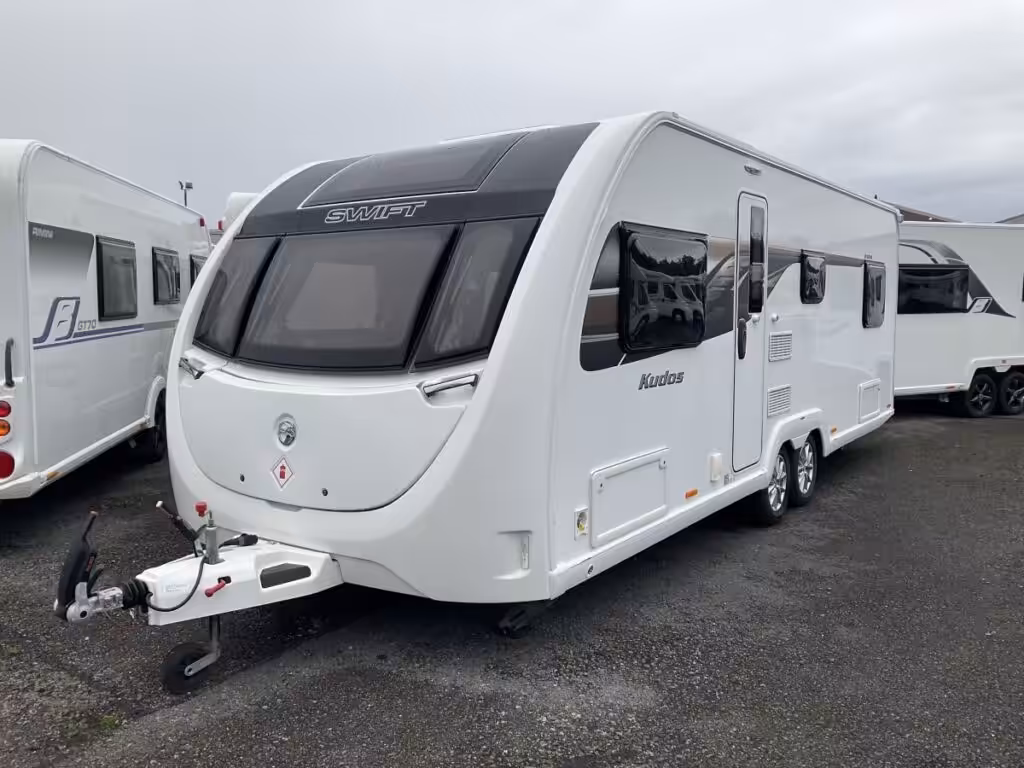 Used Swift Kudos 830 Fb