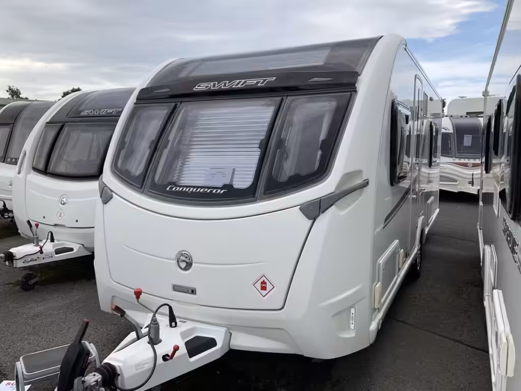 Used Swift Conqueror 565
