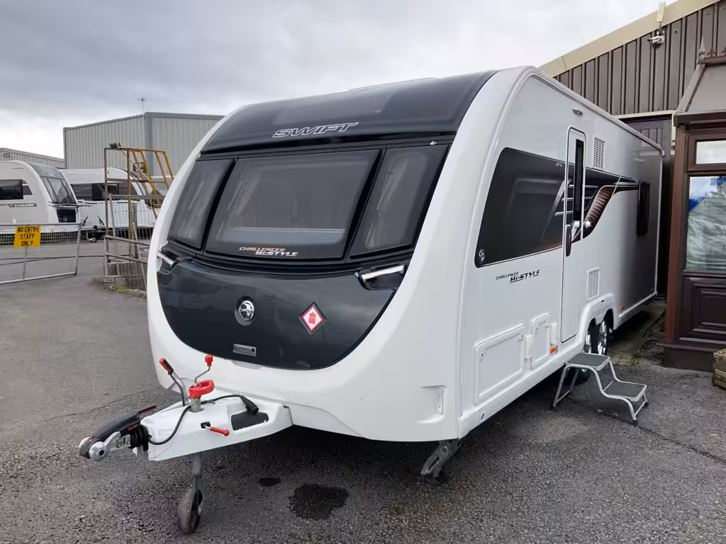 Used Swift Challenger Hi-Style 850